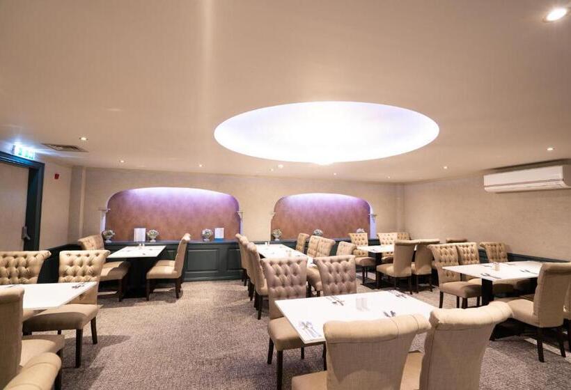 Bushtown Hotel & Spa