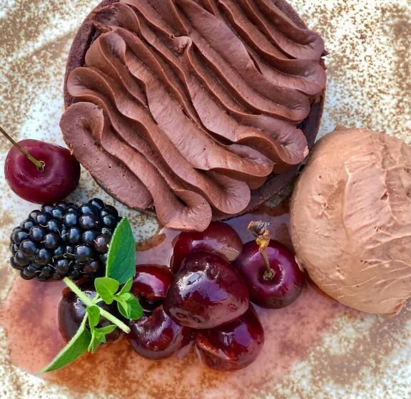 Farthings Country House Hotel & Restaurant Tunton