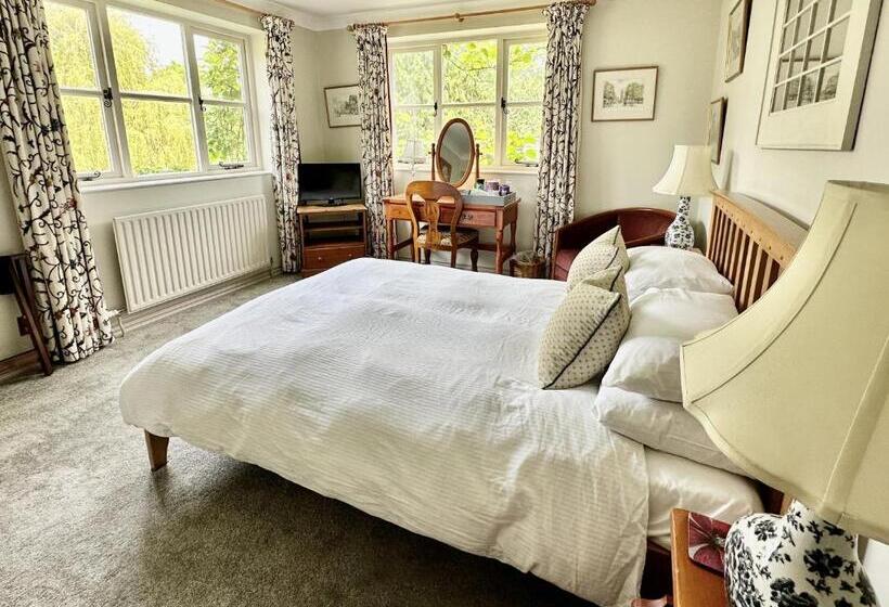 Farthings Country House Hotel & Restaurant Tunton