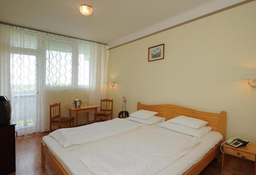 Hoforras Gyogyhotel