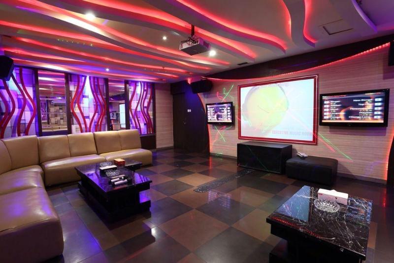 Almadera Hotel Makassar