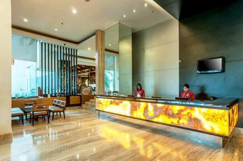 Almadera Hotel Makassar