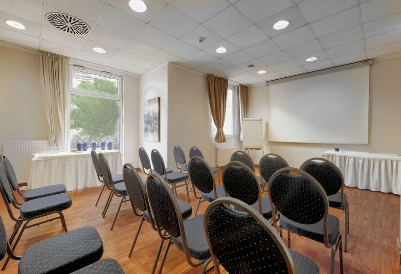 ホテル Am Schloß Köpenick By Golden Tulip