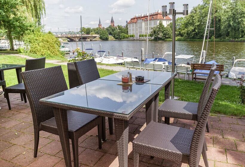 ホテル Am Schloß Köpenick By Golden Tulip