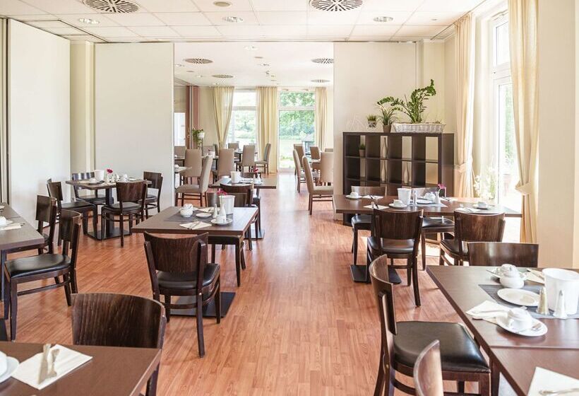 ホテル Am Schloß Köpenick By Golden Tulip