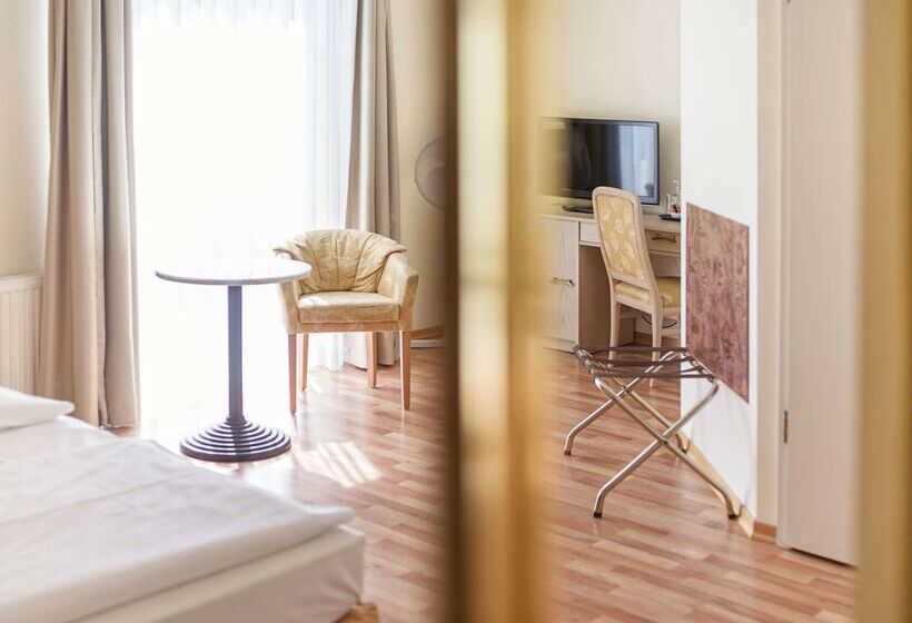 ホテル Am Schloß Köpenick By Golden Tulip