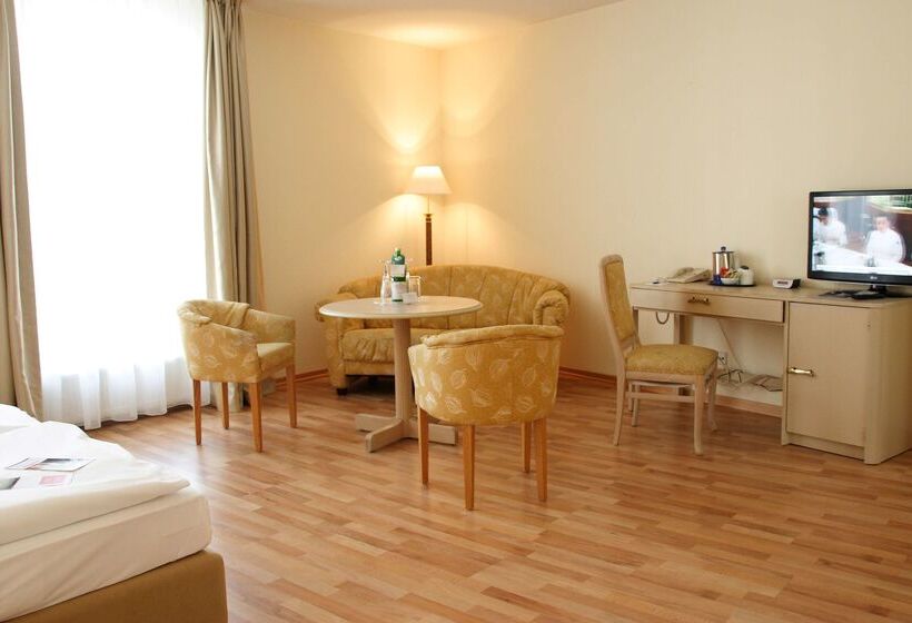 ホテル Am Schloß Köpenick By Golden Tulip