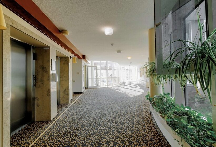 ホテル Am Schloß Köpenick By Golden Tulip