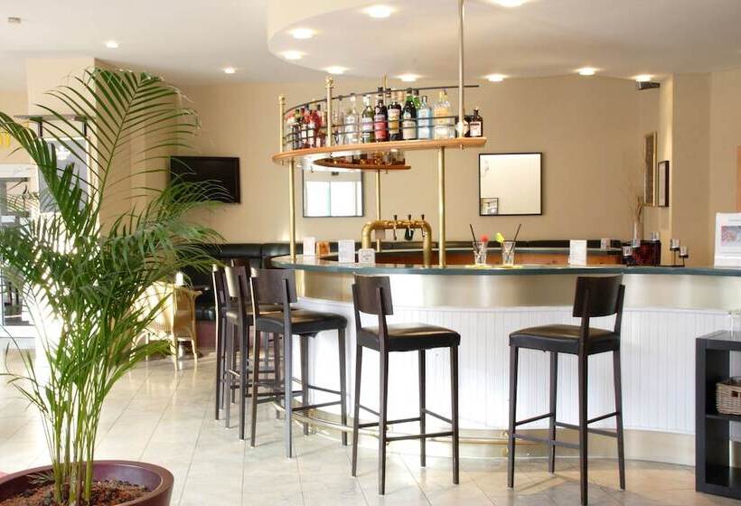 ホテル Am Schloß Köpenick By Golden Tulip