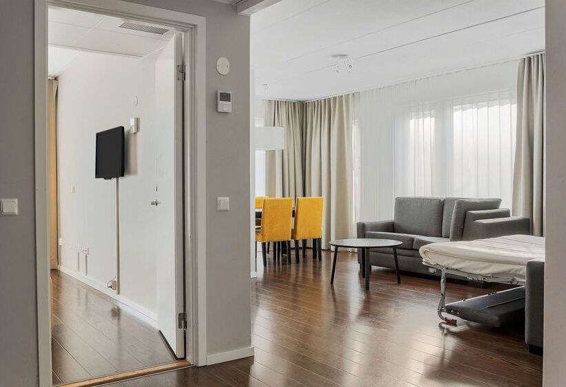 Best Western Plus Hotel Plaza
