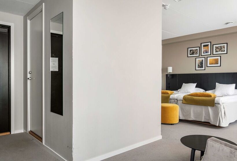 Best Western Plus Hotel Plaza