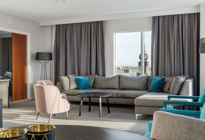 Best Western Plus Hotel Plaza