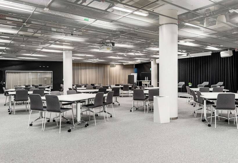 Best Western Plus Hotel Plaza