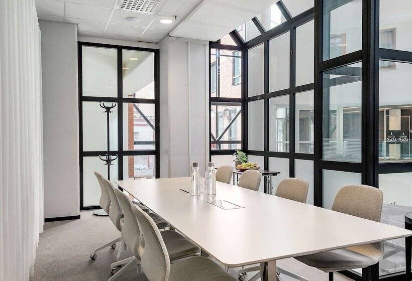 Best Western Plus Hotel Plaza