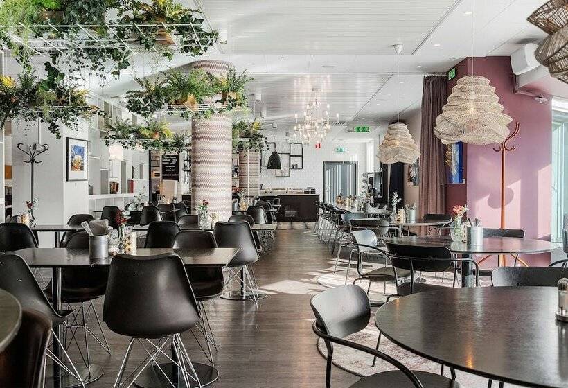 Best Western Plus Hotel Plaza