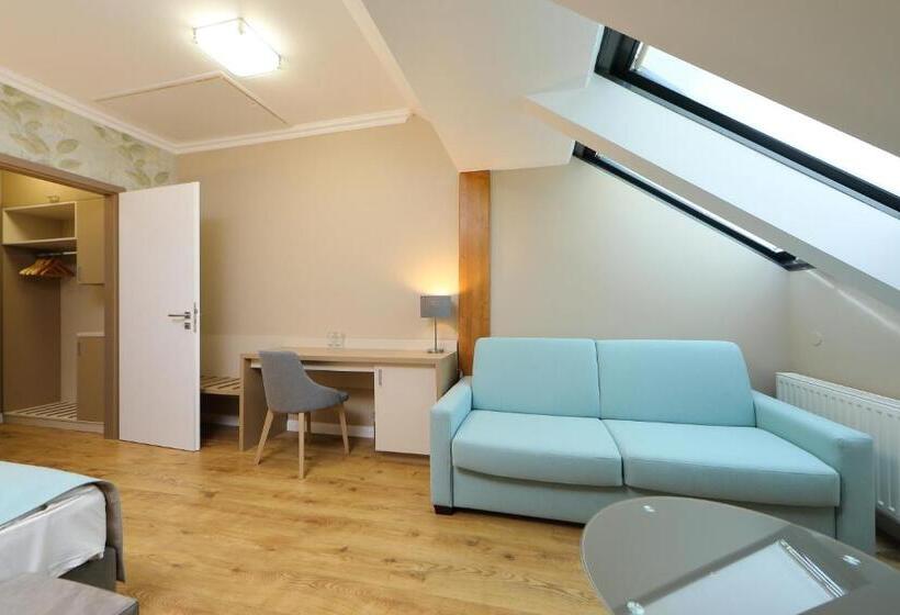 בית מלון כפרי Blaha Lujza