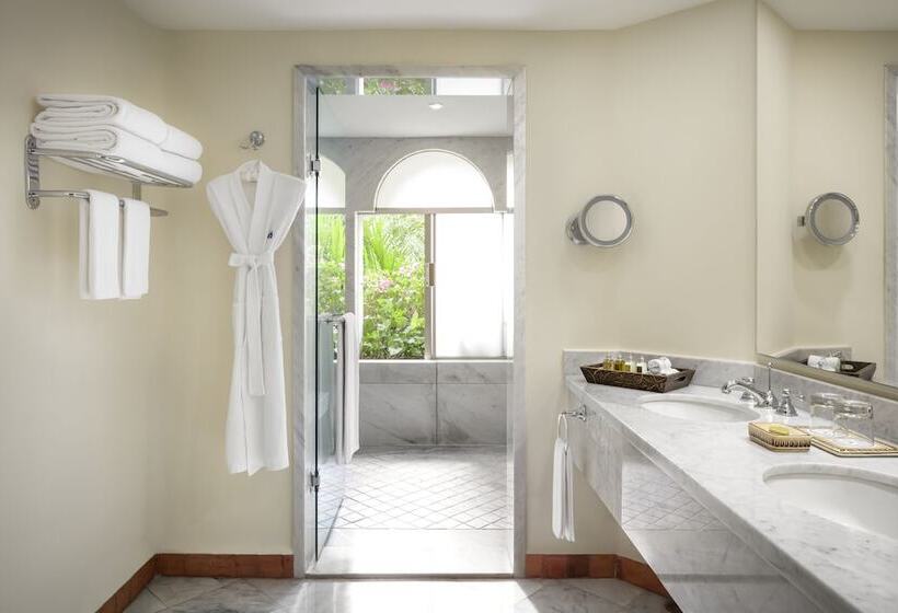 فندق Casa Velas Adults Only All Inclusive