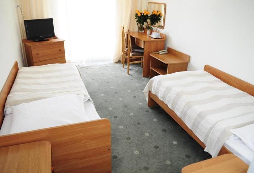 호텔 Cieplice Medi & Spa