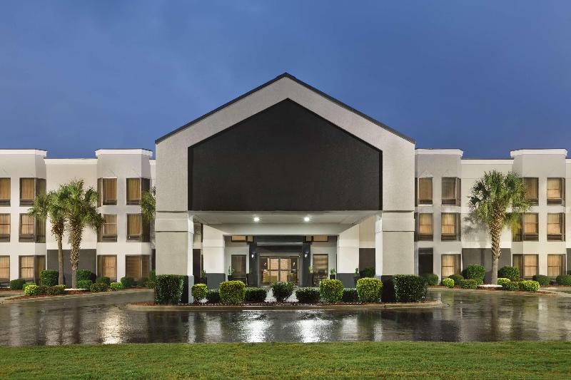 فندق Country Inn & Suites By Radisson, Florence, Sc