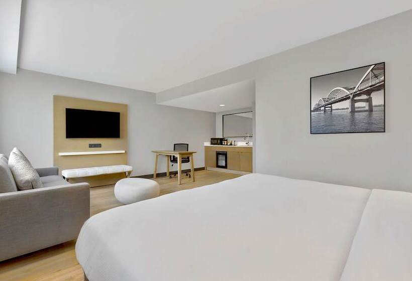 בית מלון כפרי Doubletree By Hilton Davenport