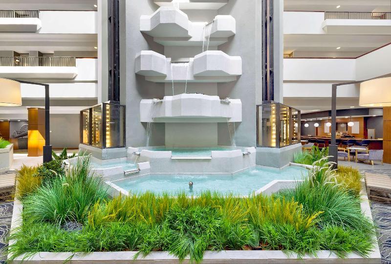 בית מלון כפרי Doubletree By Hilton Davenport