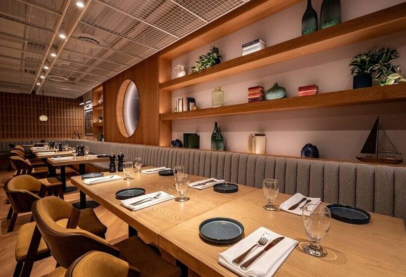 酒店 The Hollis Halifax A Doubletree Suites By Hilton