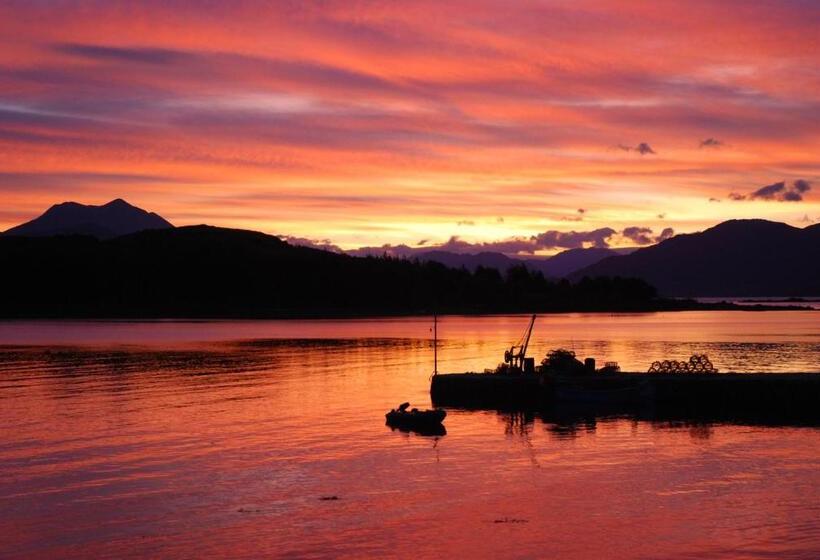 Отель Eilean Iarmain