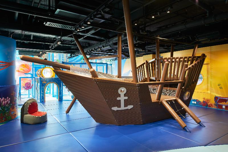 هتل Hong Kong Gold Coast