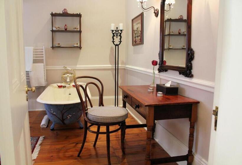 호텔 Hacklewood Hill Country House