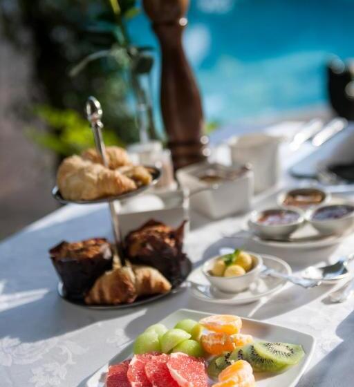 호텔 Hacklewood Hill Country House