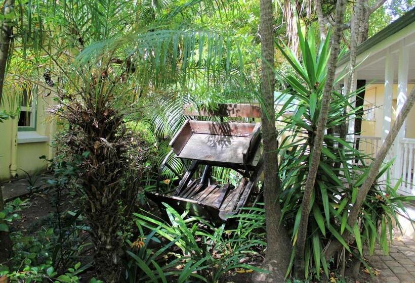 호텔 Hacklewood Hill Country House