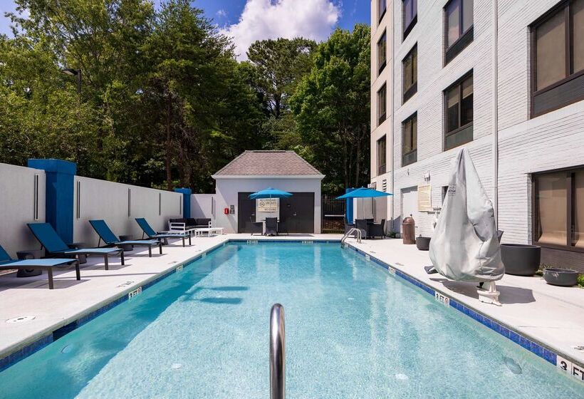 فندق Hampton Inn & Suites Alpharetta Roswell