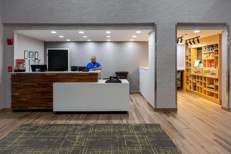 فندق Hampton Inn & Suites Alpharetta Roswell