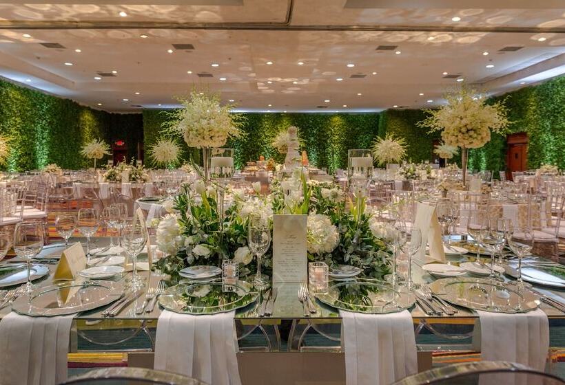 호텔 Hilton San Salvador