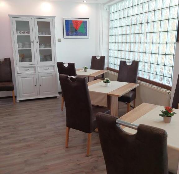 Отель Horváth Fogadó Panzió