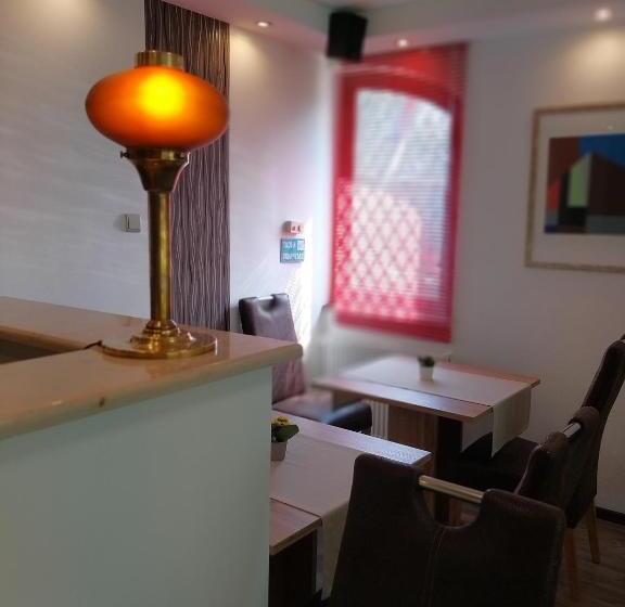 Отель Horváth Fogadó Panzió