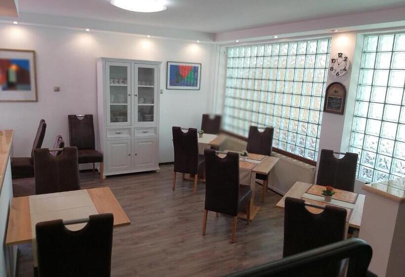 Отель Horváth Fogadó Panzió