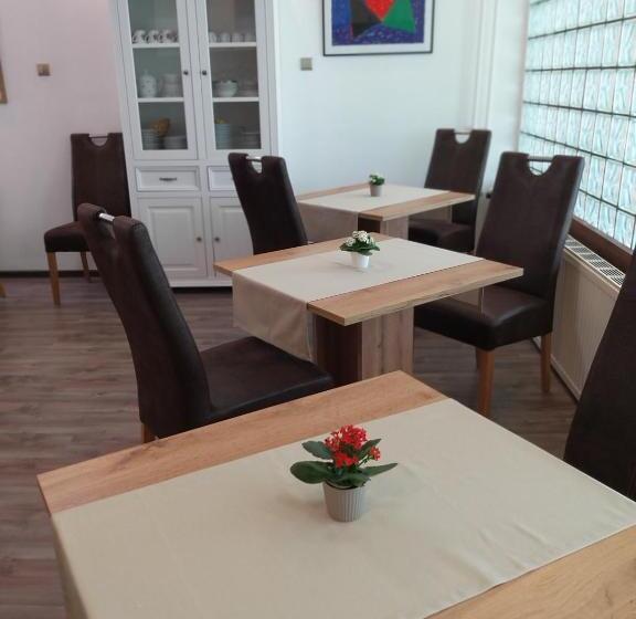 Отель Horváth Fogadó Panzió