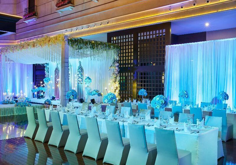 هتل Intercontinental Shanghai Pudong, An Ihg