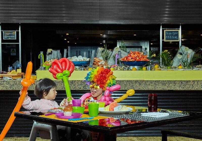 هتل Intercontinental Shanghai Pudong, An Ihg