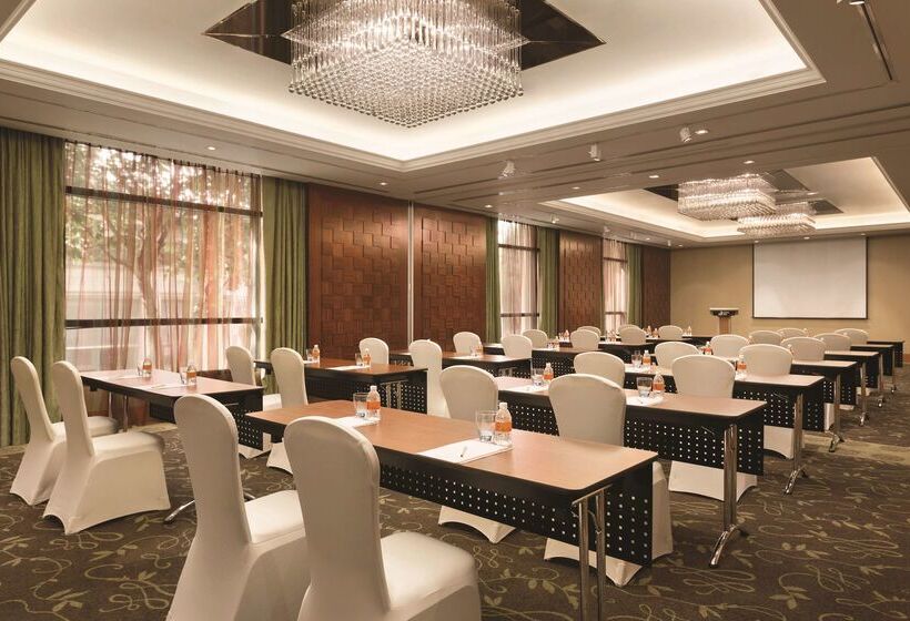 هتل Jen Singapore Tanglin By Shangrila