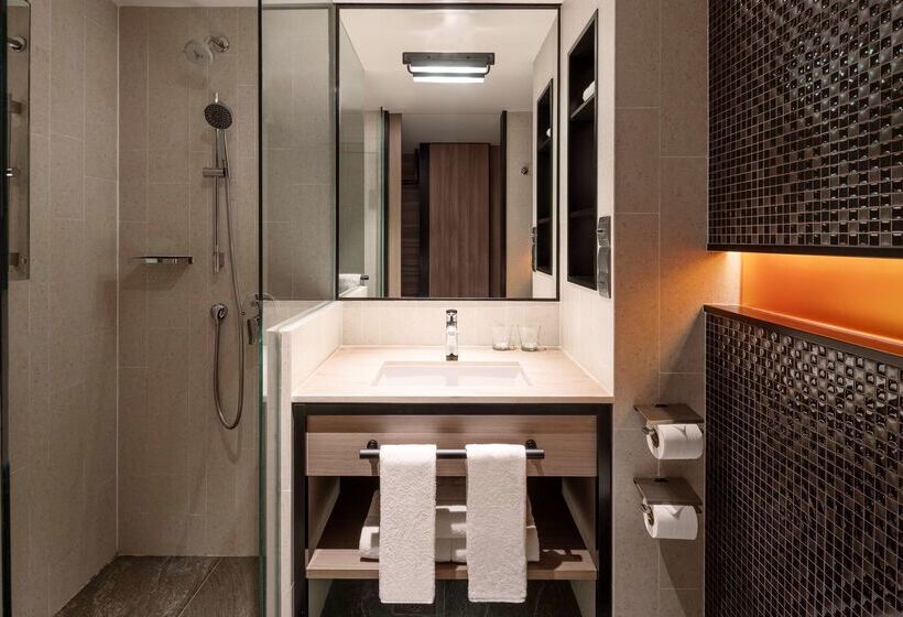 هتل Jen Singapore Tanglin By Shangrila