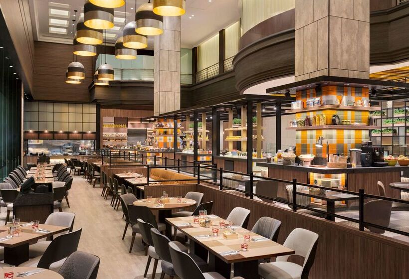 هتل Jen Singapore Tanglin By Shangrila