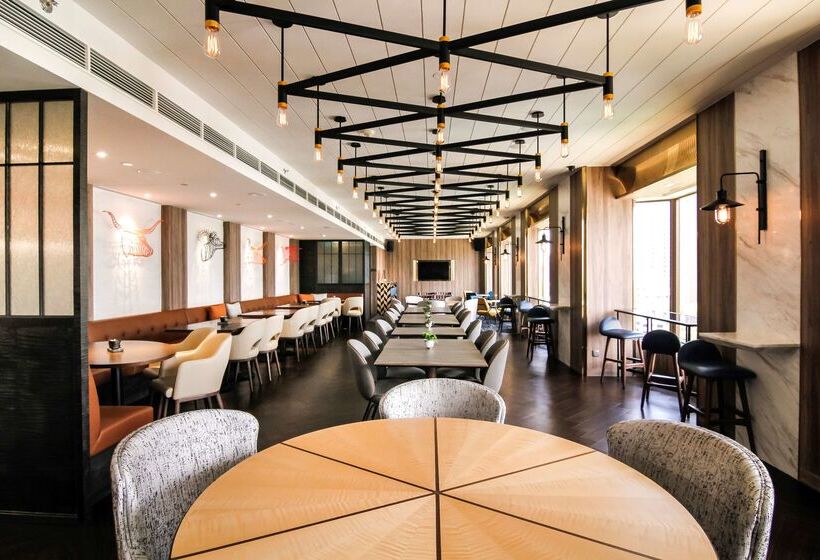 هتل Jen Singapore Tanglin By Shangrila