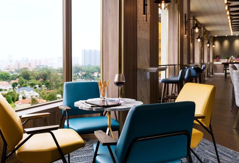 هتل Jen Singapore Tanglin By Shangrila