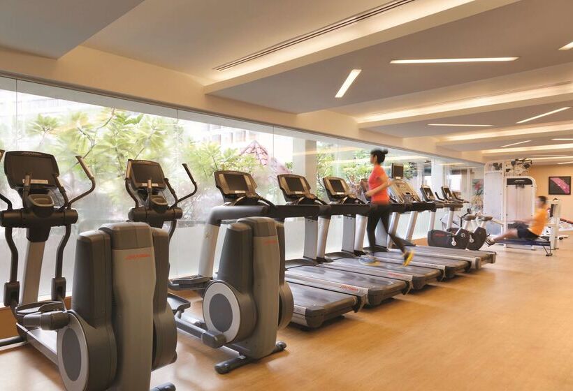 هتل Jen Singapore Tanglin By Shangrila