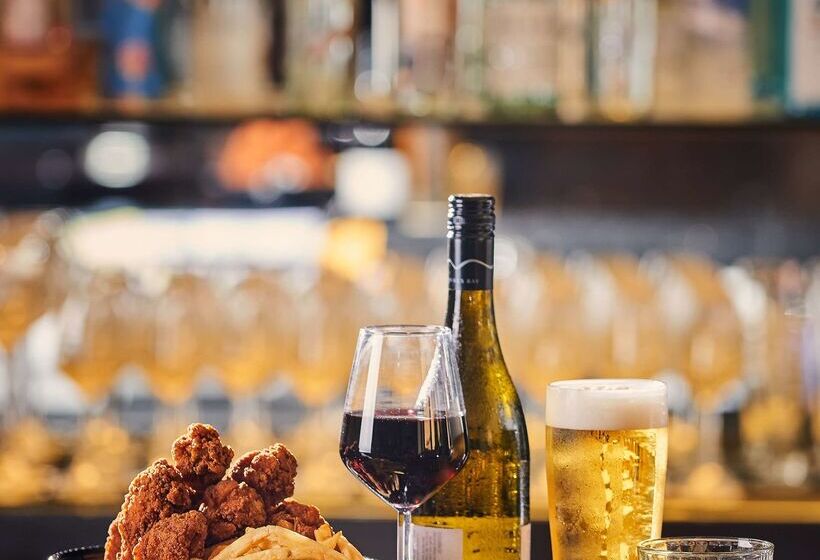 هتل Jen Singapore Tanglin By Shangrila