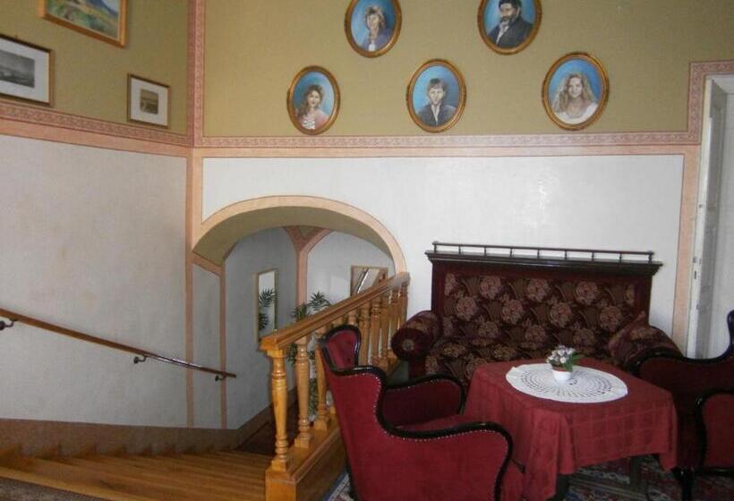 בית מלון כפרי Kastélyfogadó Sitke