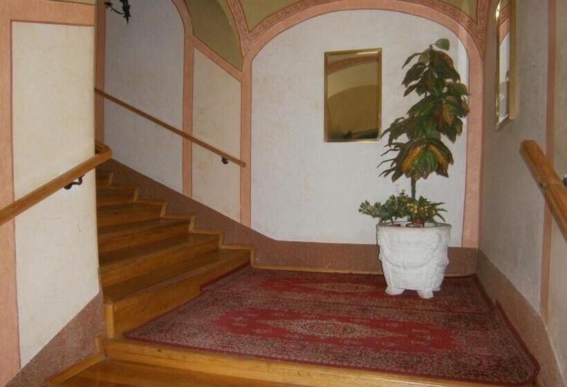 فندق Kastélyfogadó Sitke