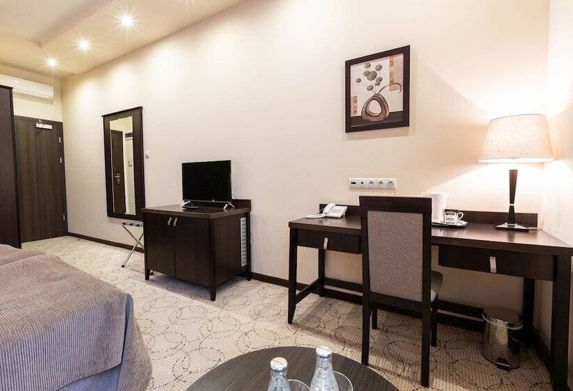 Отель Kudowa Manufaktura Relaksu